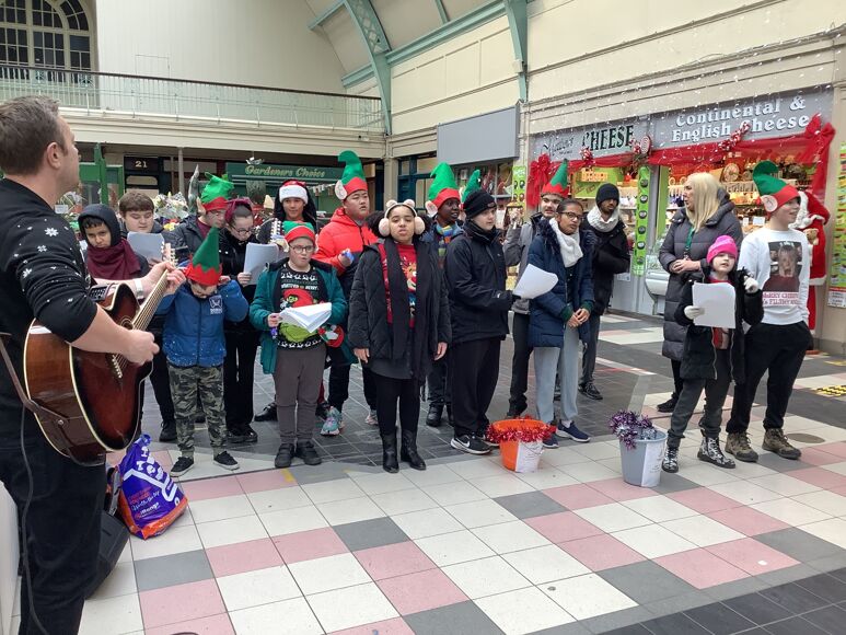 Thomas Bewick School Choir Performed In Grainger Market Latest News