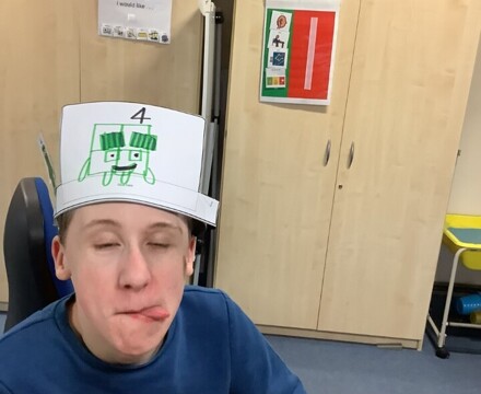 Thumbnail IMG 1698